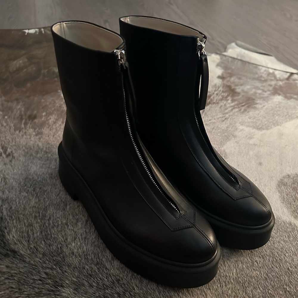 The Row zipped boots size 40. Brand new/never worn. Retails for $1490 plus tax